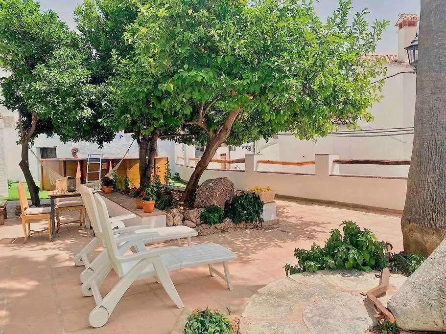 La Palmera. Casa Rural Con Piscina Privada. Benadalid