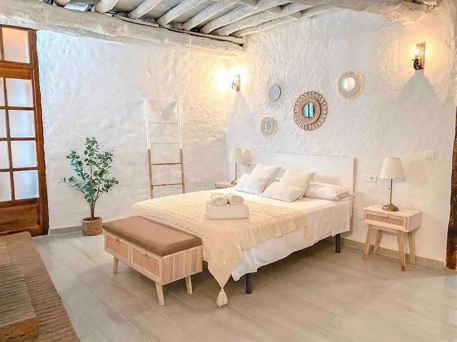 La Palmera. Casa Rural Con Piscina Privada. Benadalid Сasa de vacaciones