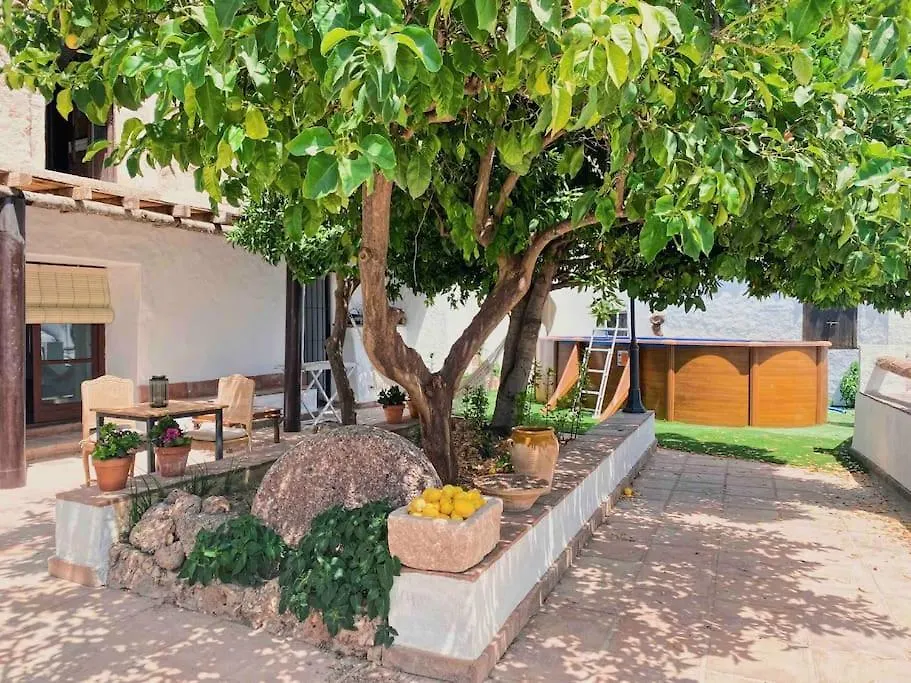 La Palmera. Casa Rural Con Piscina Privada. Benadalid Сasa de vacaciones